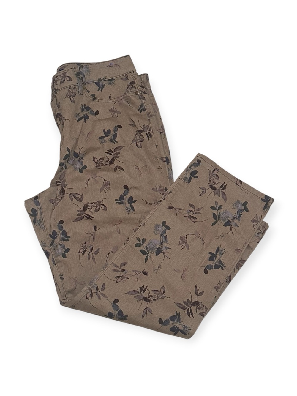 Women’s Floral Print Khaki Pants